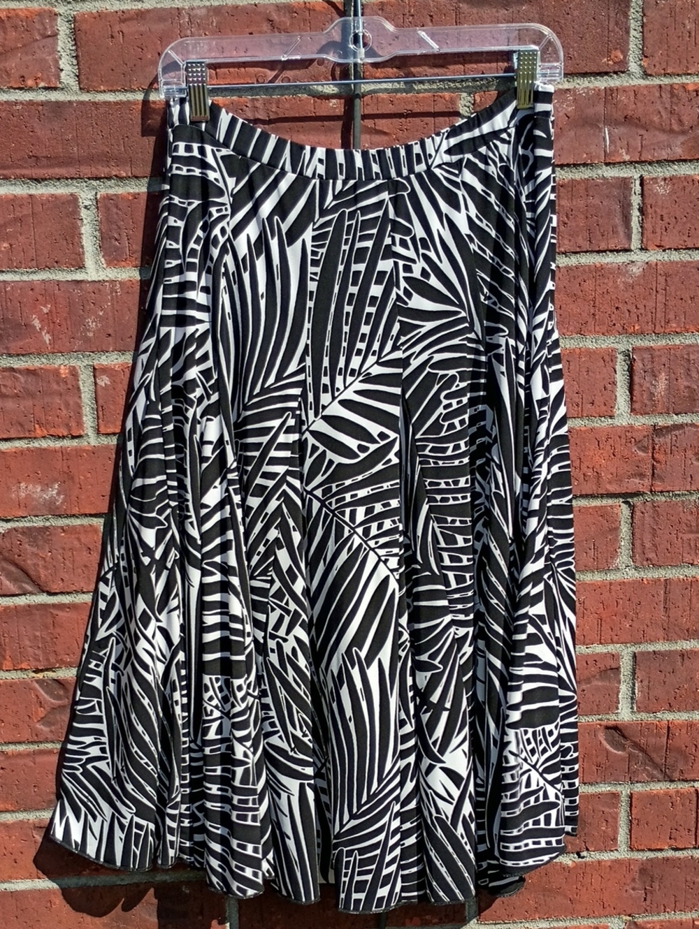 Premise Black and White Tropical-Print Circle Skirt